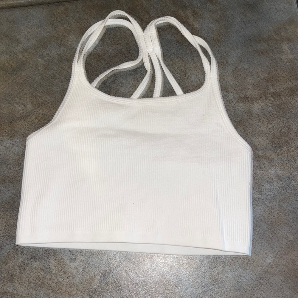 White crossed forever 21 top for working out